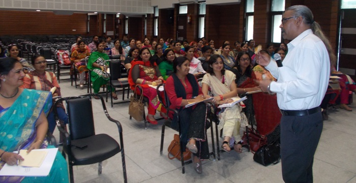 ​B.V.M, U.S.N. conducts Time and Stress Management Seminar