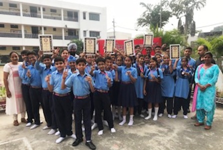 ?CARROM STARS OF BVM (UDHAM SINGH NAGAR) SHINE