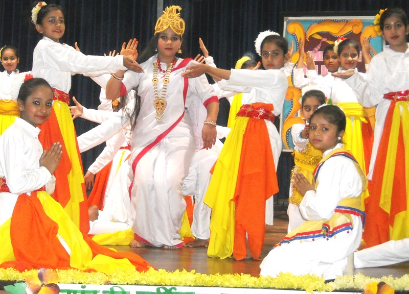 ​BVM sings glory to Goddess Saraswati